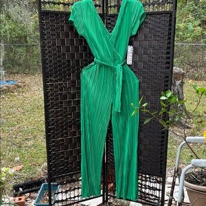 Almost Famous Vibrant Green Pleated Jumpsuit